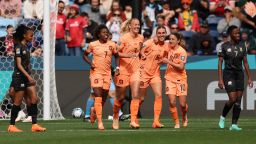 SYDNEY, AUSTRALIA - AUGUST 06: Jill Roord (3rd R) of Netherlands celebrates with teammates after scoring her team's first goal during the FIFA Women's World Cup Australia & New Zealand 2023 Round of 16 match between Netherlands and South Africa at Sydney Football Stadium on August 06, 2023 in Sydney, Australia. (Photo by Cameron Spencer/Getty Images)