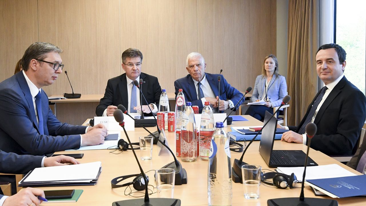 Serbia's Aleksandar Vucic, left, and Kosovo's Prime Minister Albin Kurti, right, at an EU-facilitated meeting in Brussels, Belgium, on May 2, 2023.