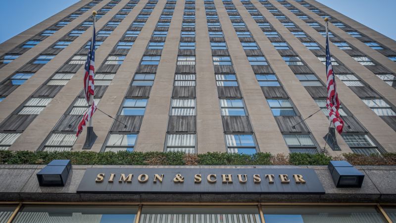 NextImg:After trying for three years, Paramount finally unloads Simon & Schuster for $1.6 billion | CNN Business