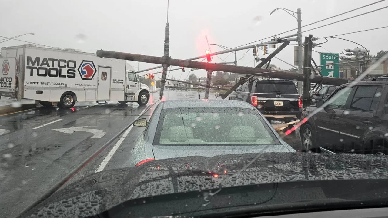 Nearly 400,000 power outages reported across Eastern US after deadly storms damage neighborhoods and trap drivers (cnn.com)