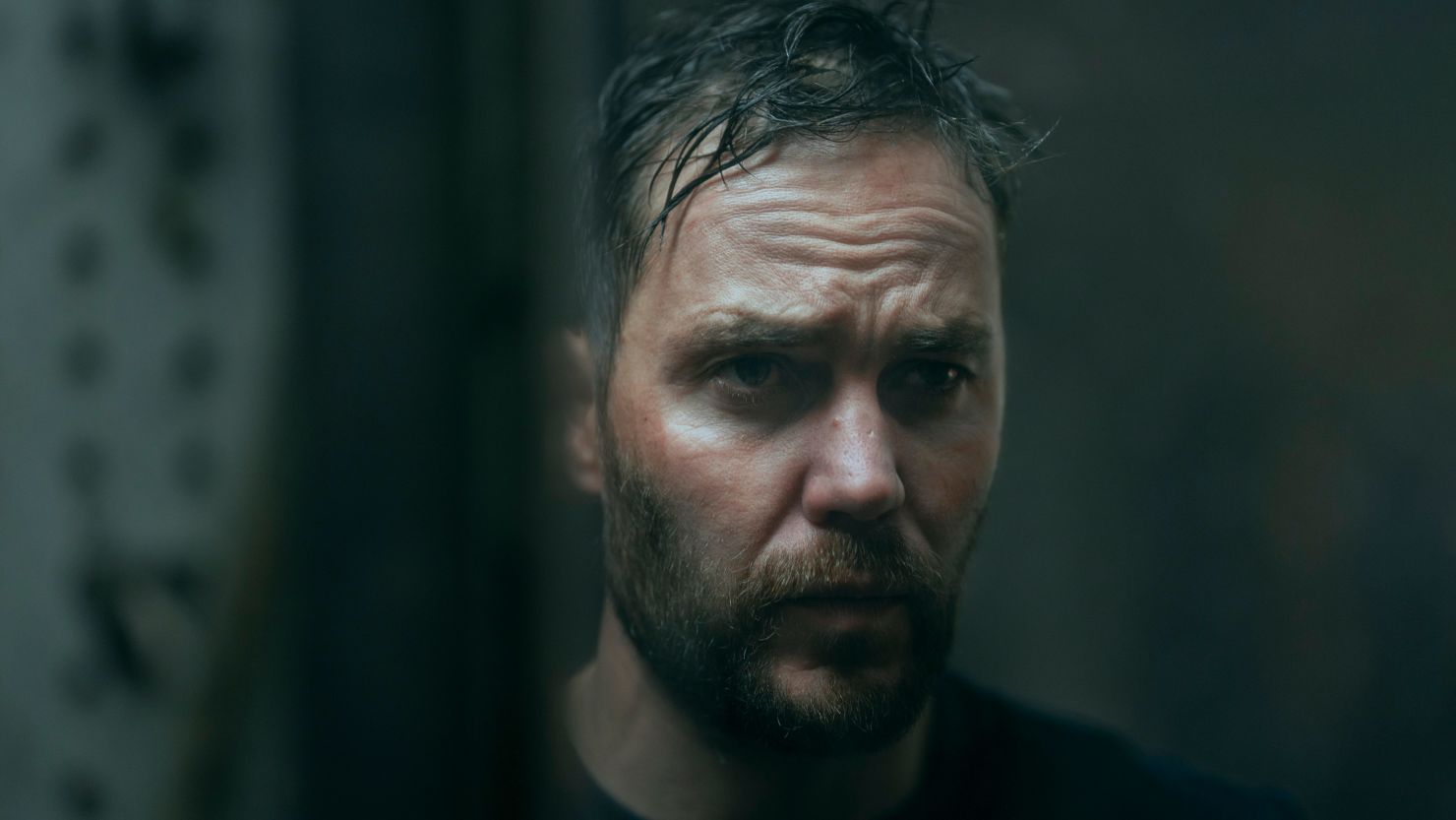 Taylor Kitsch plays a man struggling with opioid addiction in the Netflix limited series "Painkiller."