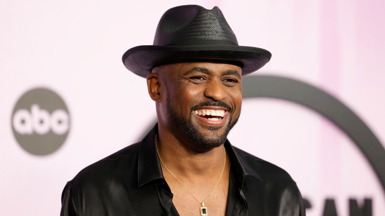 Wayne Brady attends the 2022 American Music Awards at Microsoft Theater on November 20, 2022 in Los Angeles, California. 