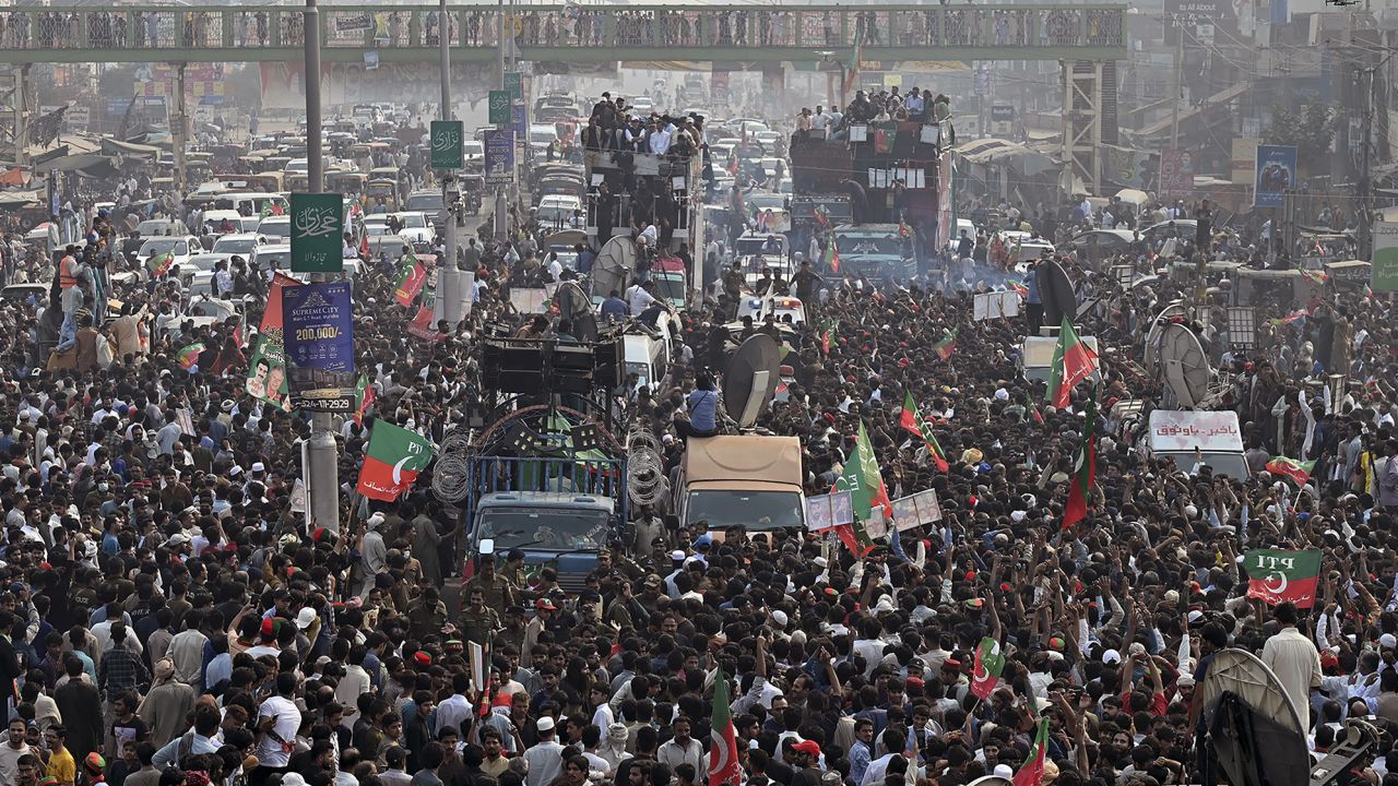 Supporters of Pakistan's main opposition Tehreek-e-Insaf (PTI) party at a rally in Lahore, Pakistan on October 30, 2022.