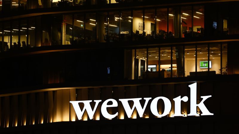 Бъдещето на WeWork е несигурно, според компанията. Съществуват значителни съмнения“