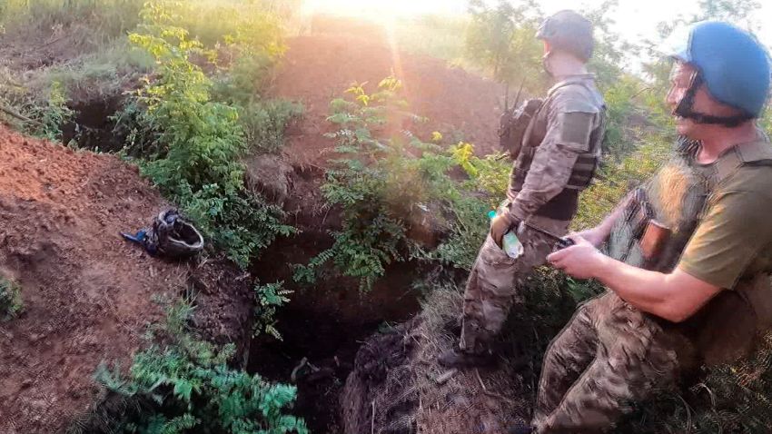 NPW Ukraine trenches vpx