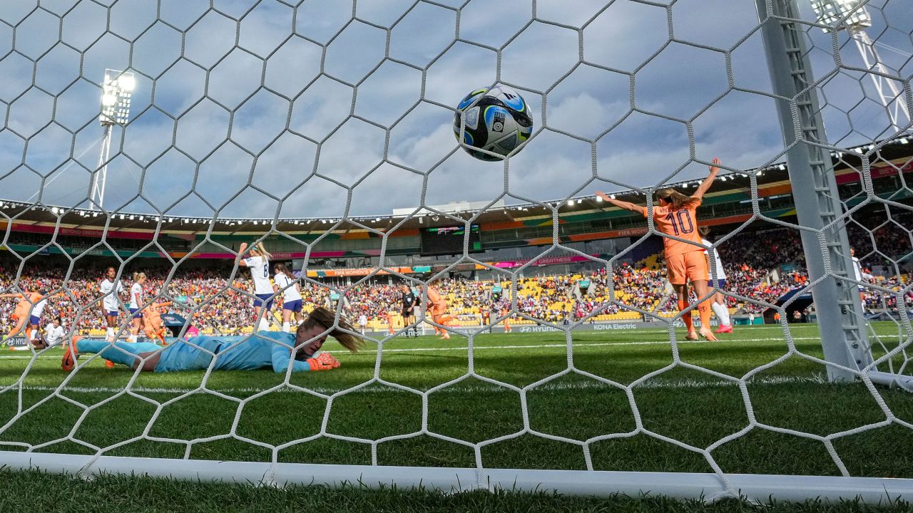 Jul 27, 2023; Wellington, NZL; United States goalkeeper Alyssa Naeher (1), left, watches as the ball, shot by Netherlands midfielder Jill Roord (6), hits the net for a goal in the first half of a group stage match for the 2023 FIFA Women's World Cup at Wellington Regional Stadium. Mandatory Credit: Jenna Watson-USA TODAY Sports