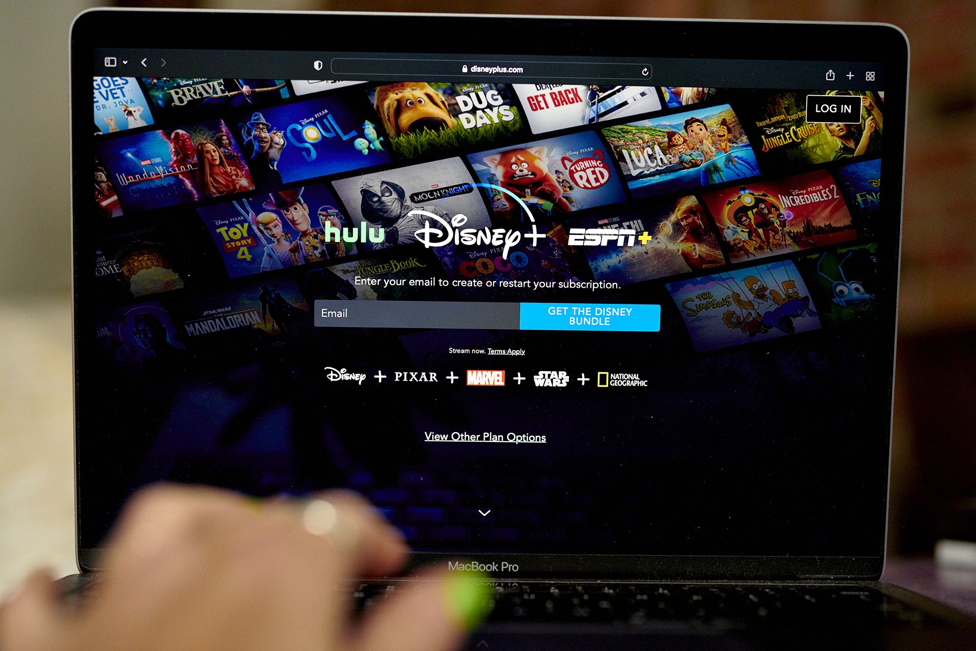 How will TV's streaming wars end? From Disney to Netflix, a look