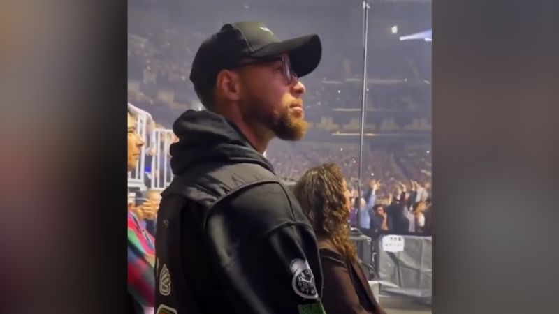 Watch Steph Curry take the mic at a rock concert