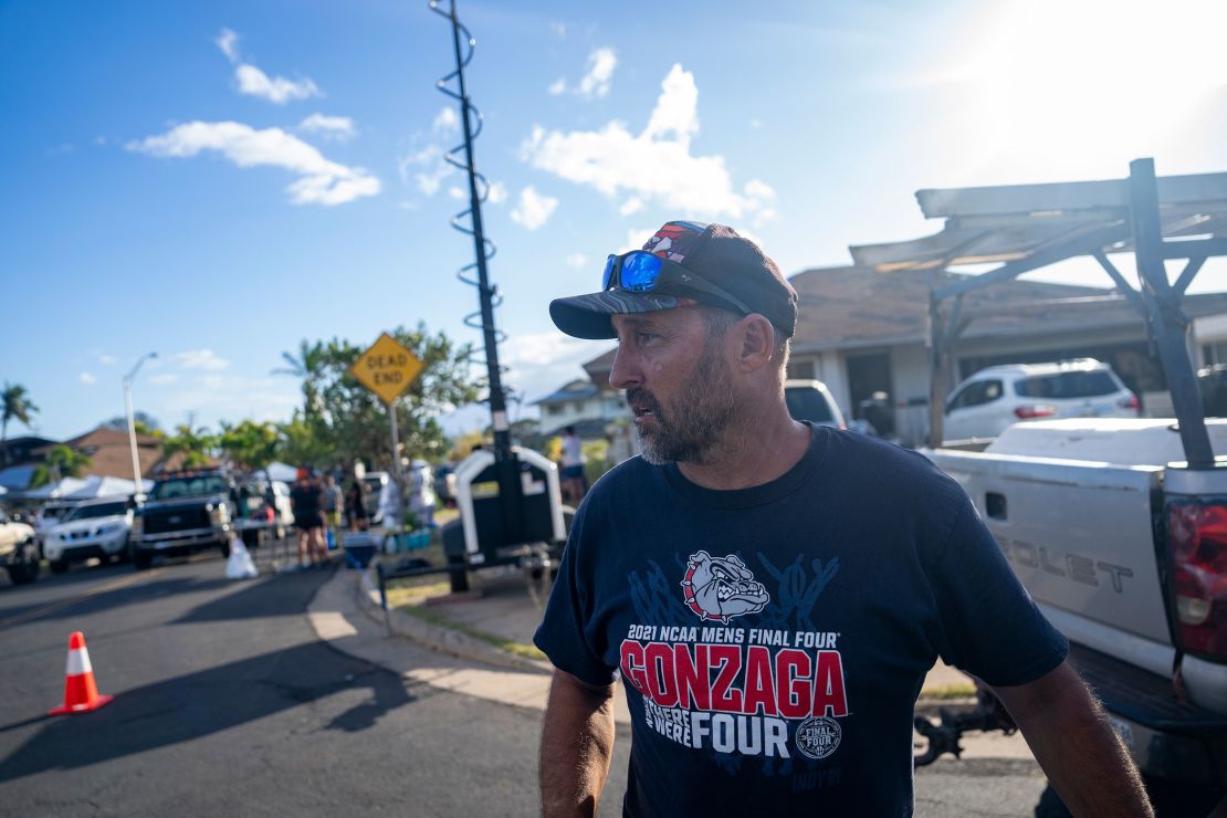 Charlie Fleck organized a nine-truck convoy to Lahaina.