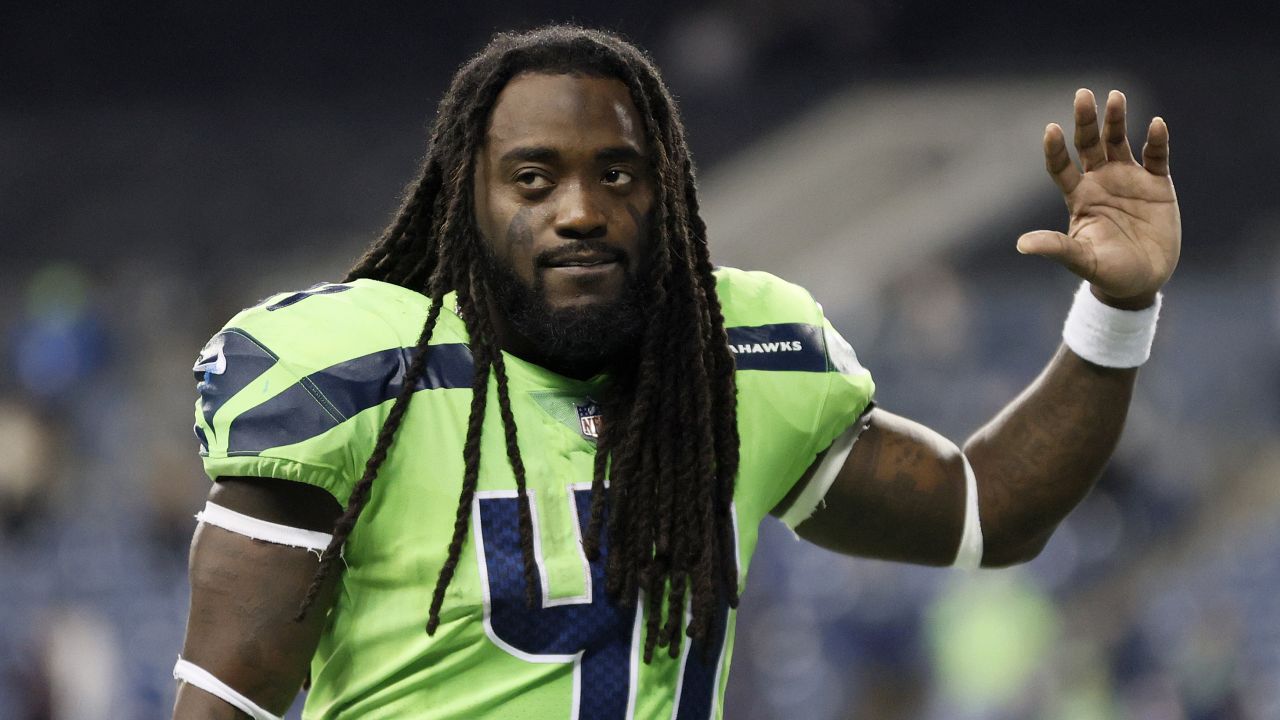 Alex Collins: Former NFL player dies in motorcycle accident at age