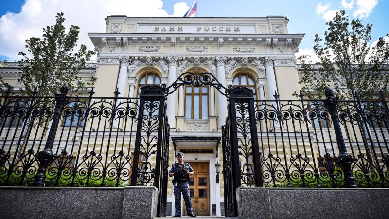 NextImg:Russia's central bank raises interest rates to 12% after the ruble plunges | CNN Business