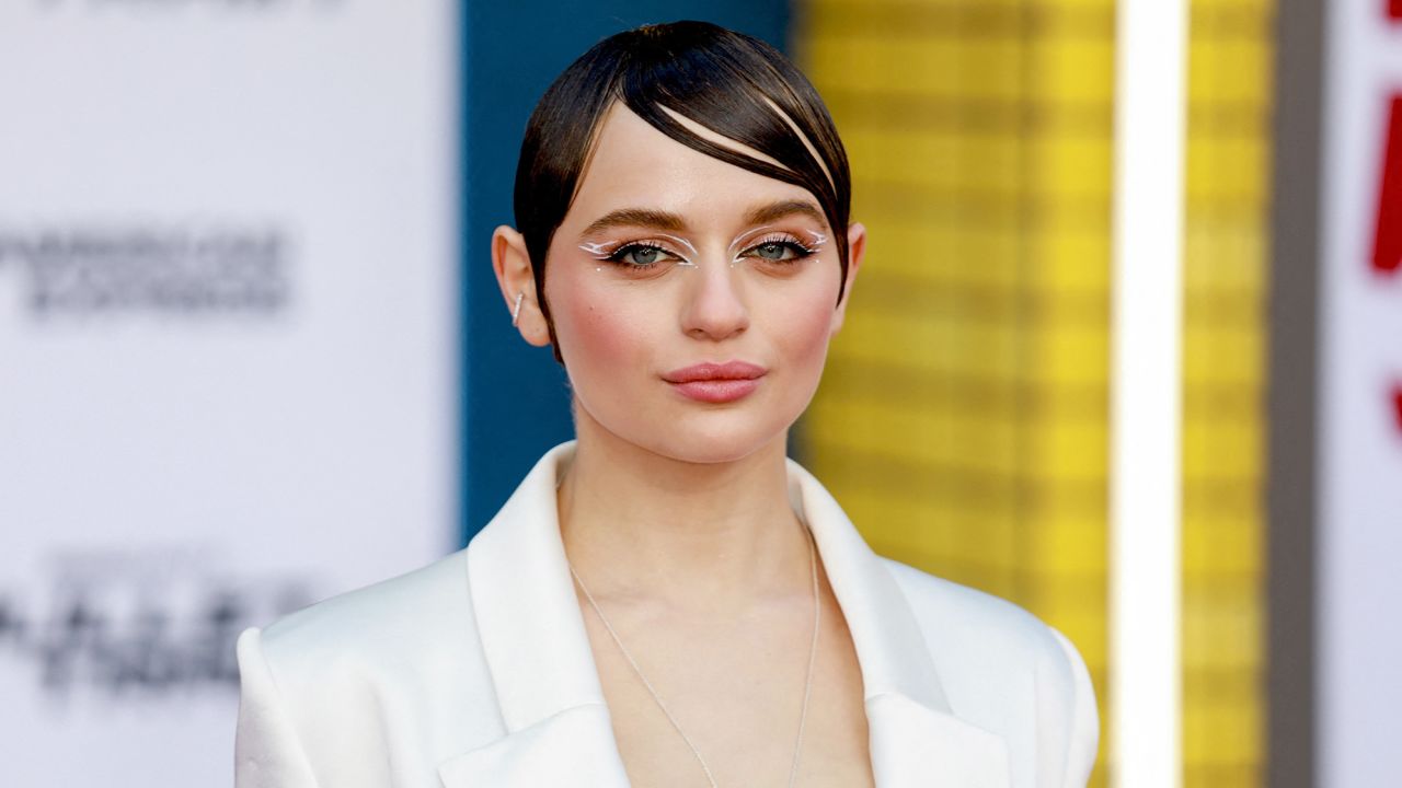 Joey King wants everyone to understand what the SAGAFTRA strike is