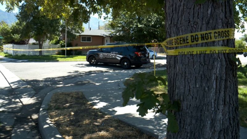 NextImg:Utah man who allegedly threatened Biden and killed by FBI during attempted arrest confronted police with an AR-15 in 2018, report says | CNN Politics