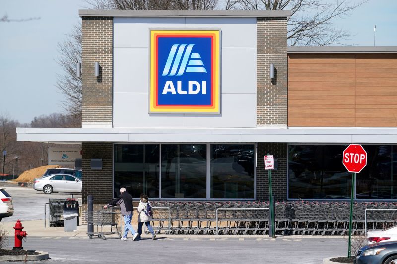 Aldi Is Buying 400 Winn-Dixie And Harveys Supermarkets | CNN Business