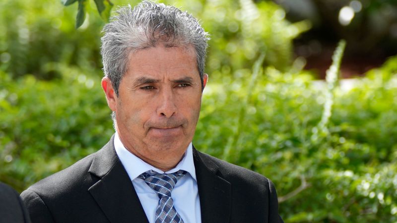 NextImg:Prosecutors raise another possible attorney representation issue in Trump documents case | CNN Politics