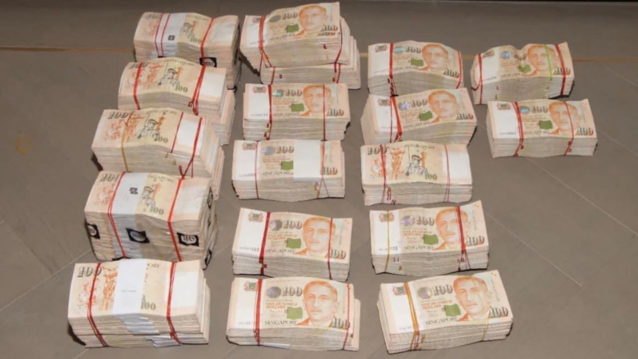 Ten Foreigners Arrested As 735 Million In Cash And Assets Seized In Singapore Cnn 