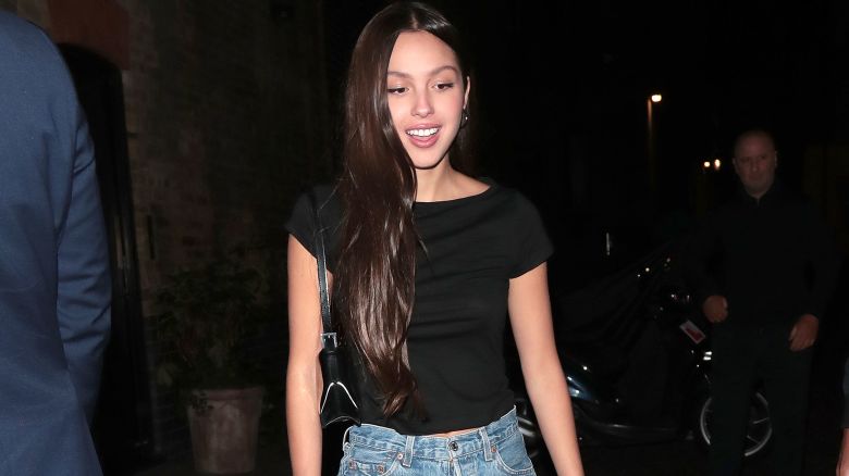 LONDON, ENGLAND - AUGUST 14: Olivia Rodrigo seen on a night out leaving Chiltern Firehouse on August 14, 2023 in London, England. (Photo by Ricky Vigil M/Justin E Palmer/GC Images)