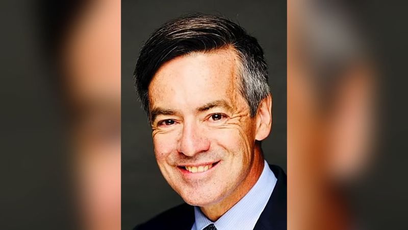NextImg:Kenneth Chesebro, alleged architect of fake electors' plot, followed Alex Jones around Capitol grounds on January 6th | CNN Politics