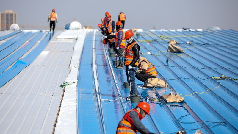 NextImg:Feds determine five Chinese solar panel companies have been skirting US tariffs | CNN Politics