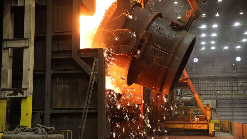 US Steel, някога най-голямата корпорация в света, се съгласява да се продаде на японска компания
