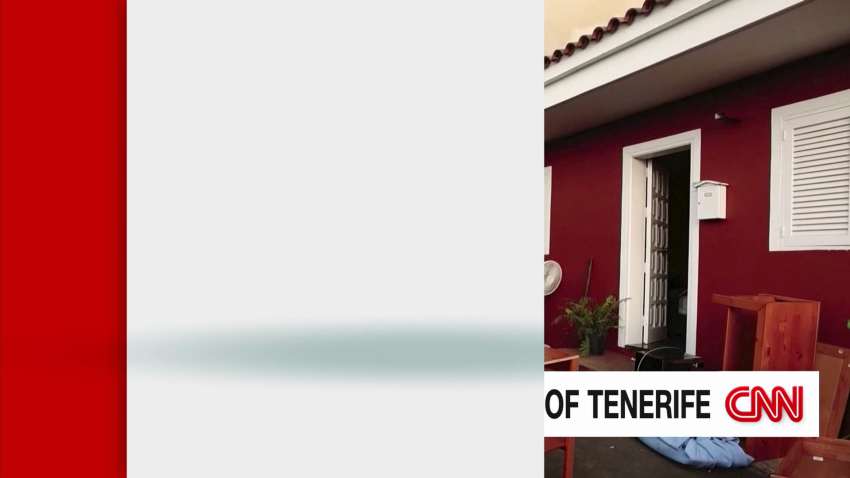 exp Spain wildfires tenerife laila harrak pkg 081903aseg3 cnni world_00002001.png