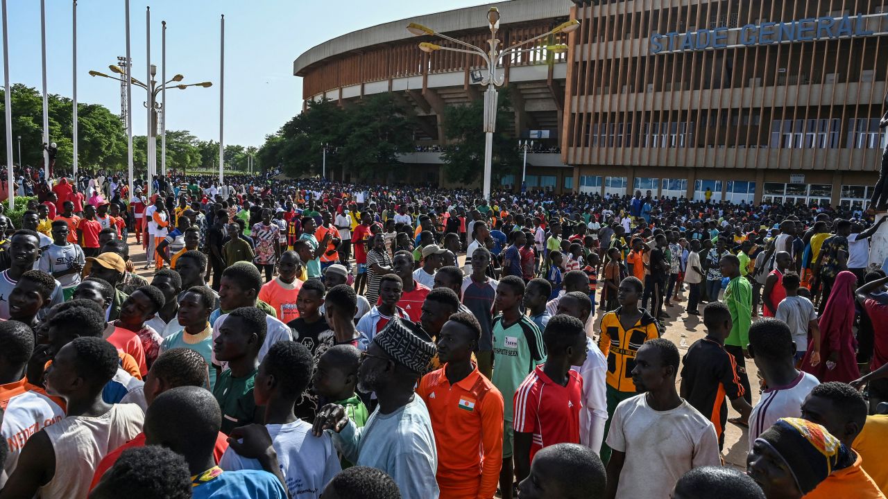 Volunteers gather near General Seyni Kountche Stadium in Niamey, Niger, on August 19, 2023, responding to the call for civilian auxiliaries to potentially mobilize in support of the armed forces.