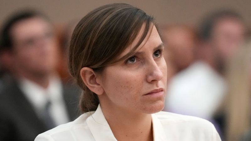 Прокурорите по делото срещу Кури Ричинс вдовица от Юта обвинена