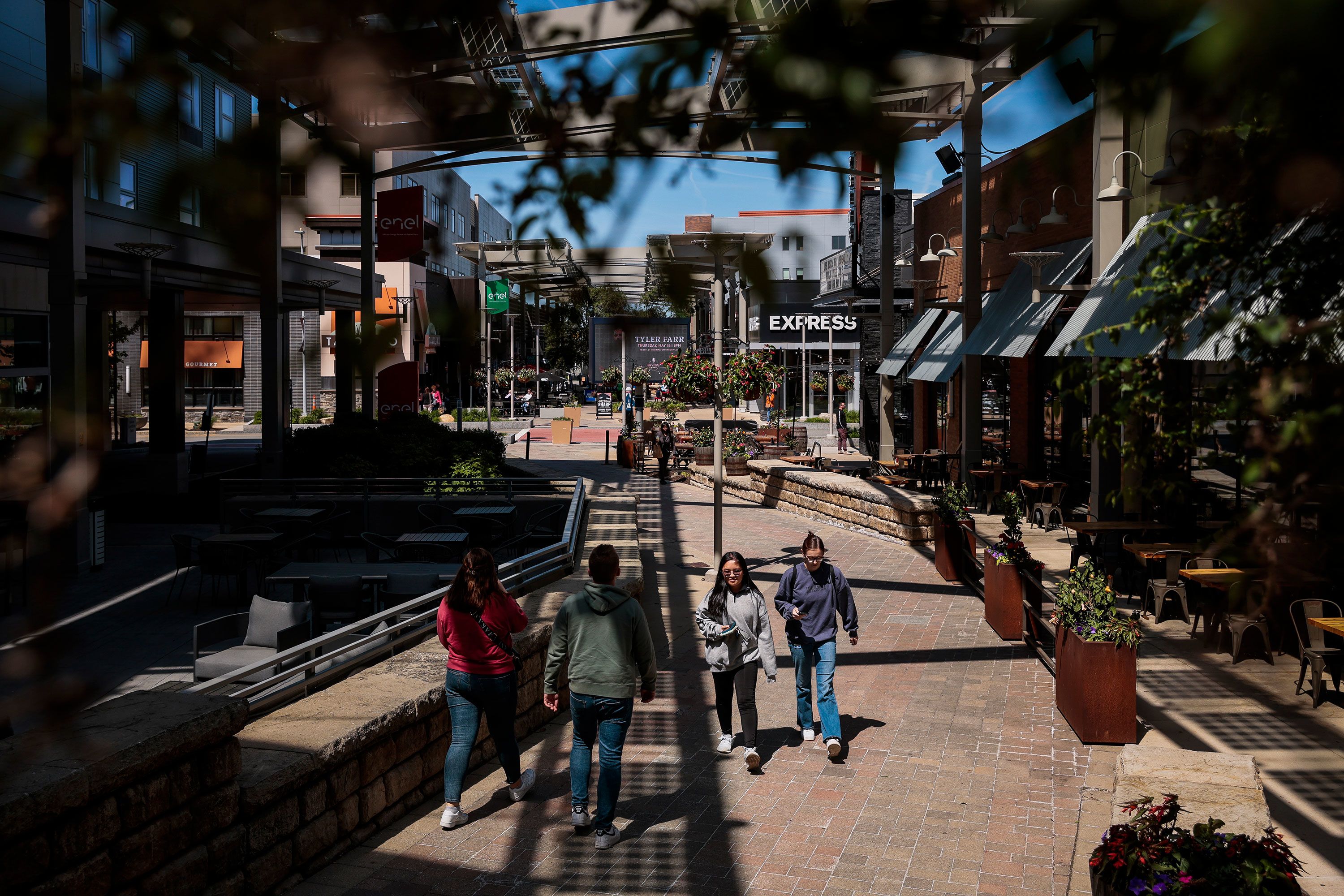 South Bay Malls Turn to Open-Air Shopping During COVID-19 – NBC