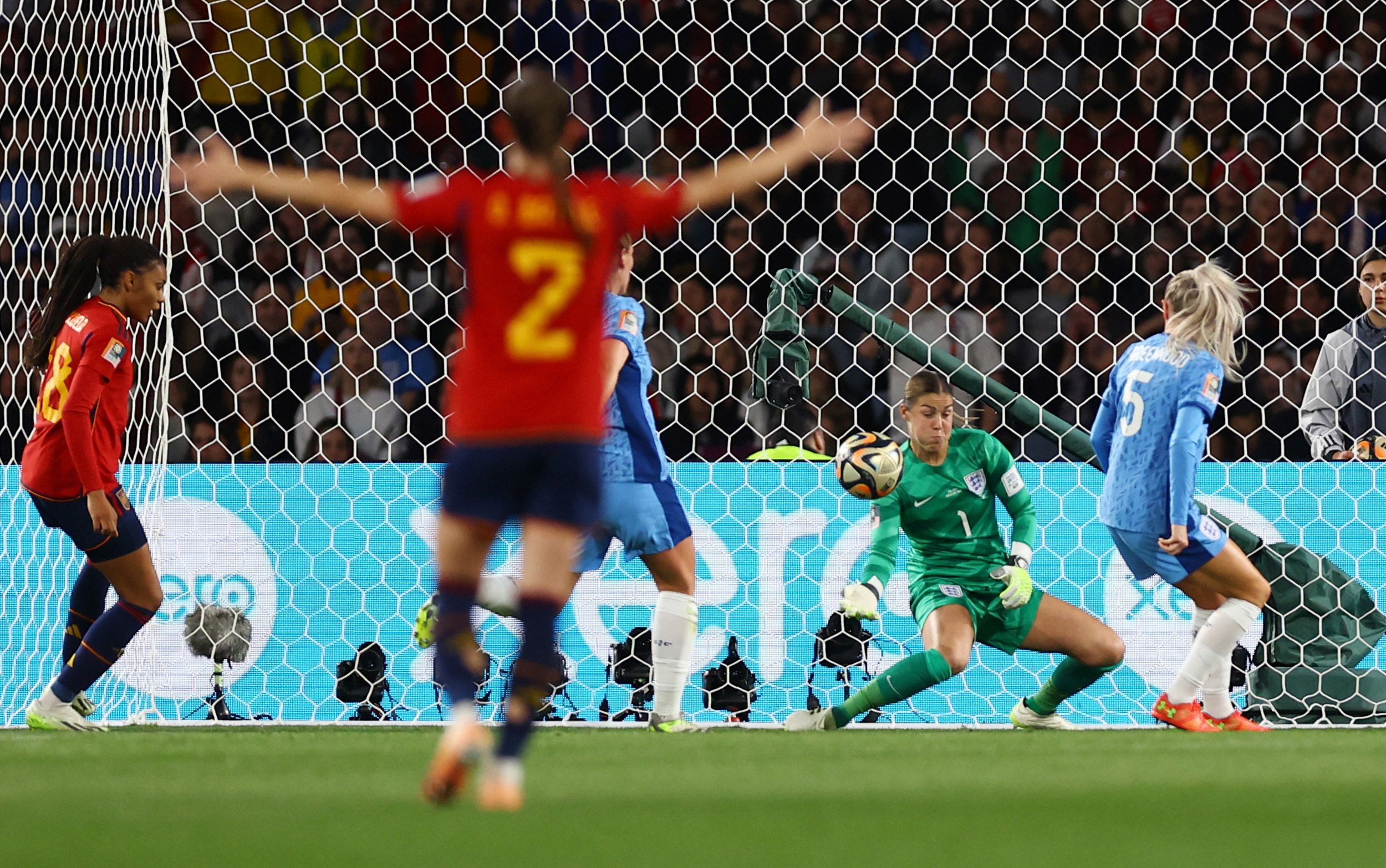 12) Sweden beats the US after the most dramatic penalty shootout finale