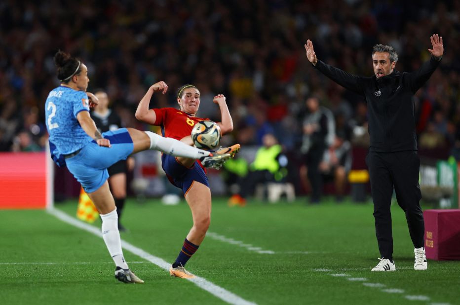 Spanish coach Jorge Vilda reacts as England's Lucy Bronze, left, and Spain's Mariona Caldentey compete for the ball in the second half of the final.
