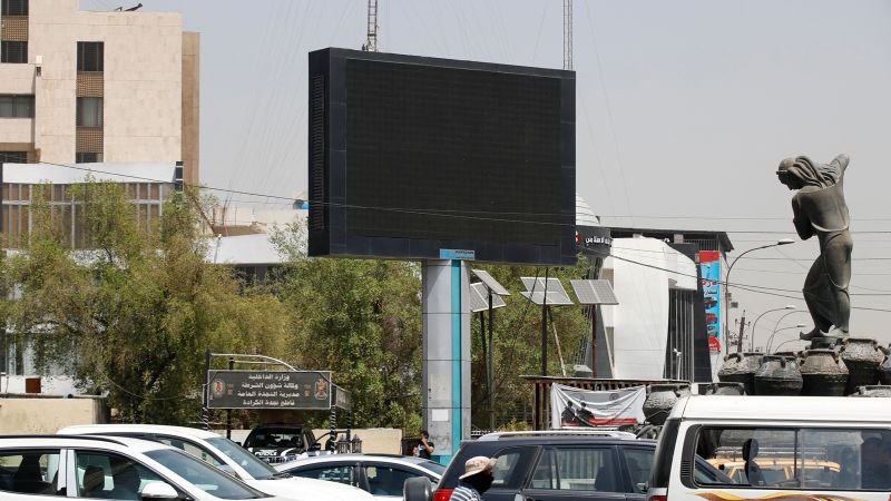 Иракските власти изключиха електронните рекламни табла в Багдад след като