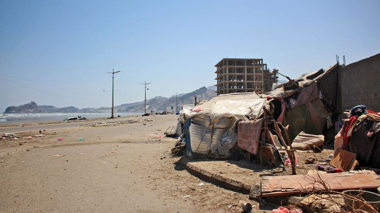 A picture shows a camp for migrants of African origin in the Khor Maksar district of Yemen's city of Aden, in March 2022.
