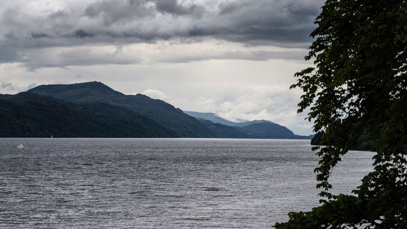 Les amoureux des monstres du Loch Ness se préparent pour la plus grande chasse aux créatures depuis 50 ans
