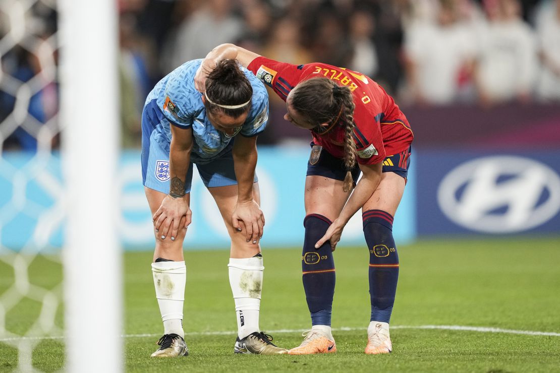 SYDNEY, AUSTRALIA - 2023/08/20: Ona Batlle #2 of Spain comforts Lucy Bronze #2 of England after the Final Match between Spain and England at the Women`s World Cup FIFA 2023, at Accor Stadium. Final scores, Spain 1:0 England. (Photo by Julieta Ferrario/SOPA Images/LightRocket via Getty Images)