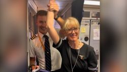 Pilot Flies Mom 1