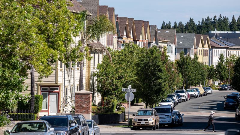 Mortgage rates in the United States rose to 7.23%, the highest level in 22 years