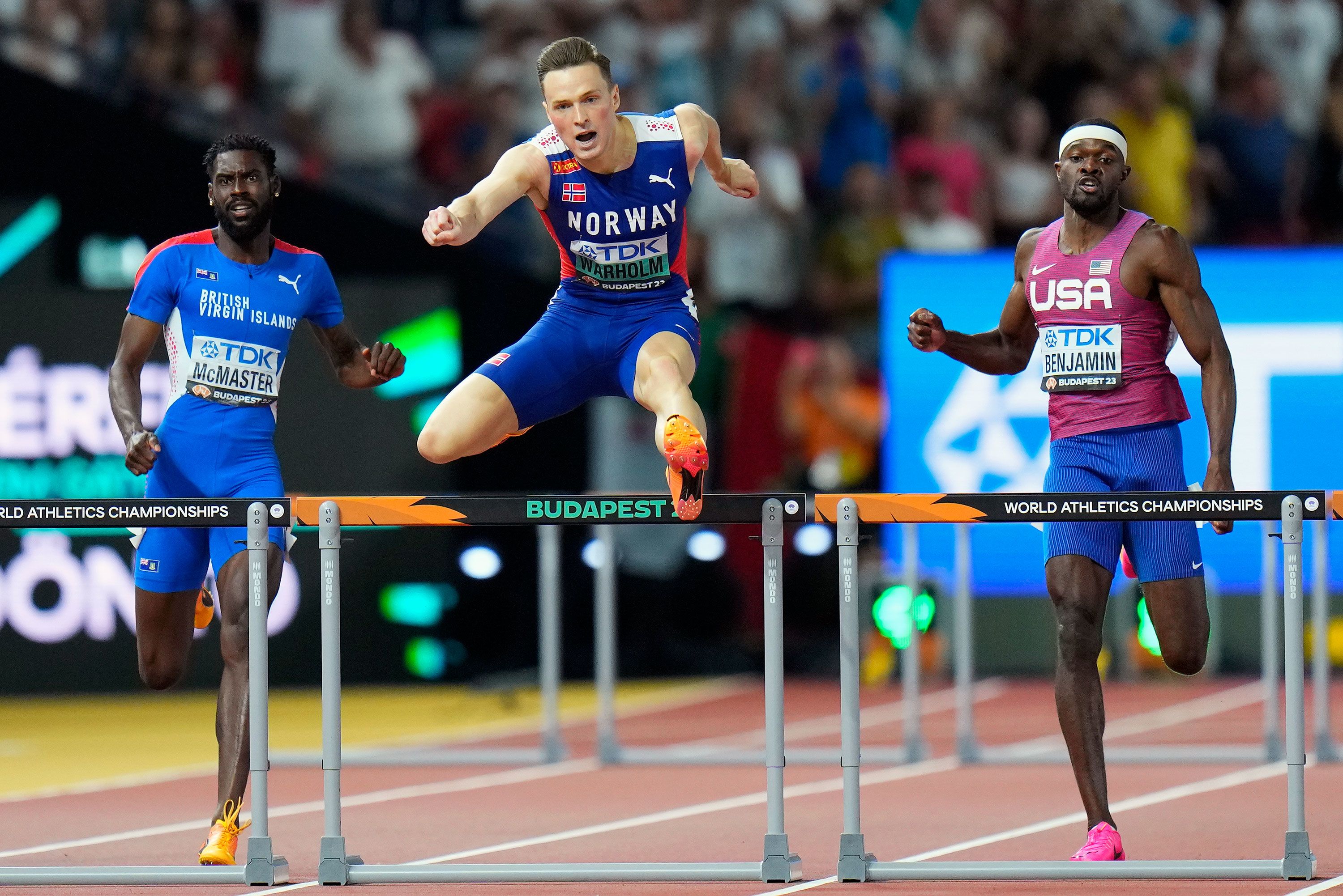 Karsten Warholm: 400m Hurdles – Red Bull Athlete Page