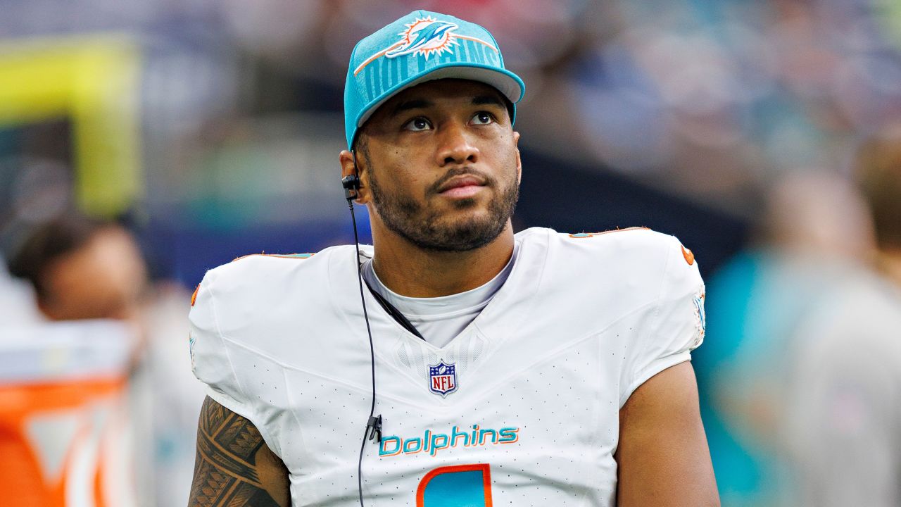 HOUSTON, TEXAS - AUGUST 19:  Tua Tagovailoa #1 of the Miami Dolphins on the sidelines during the preseason game against the Houston Texans at NRG Stadium on August 19, 2023 in Houston, Texas. The Dolphins defeated the Texans 28-3.  (Photo by Wesley Hitt/Getty Images)