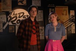 Riverdale -- "Chapter One Hundred Thirty-Seven: Goodbye, Riverdale" --  Cole Sprouse as Jughead Jones and Lili Reinhart as Betty Cooper 