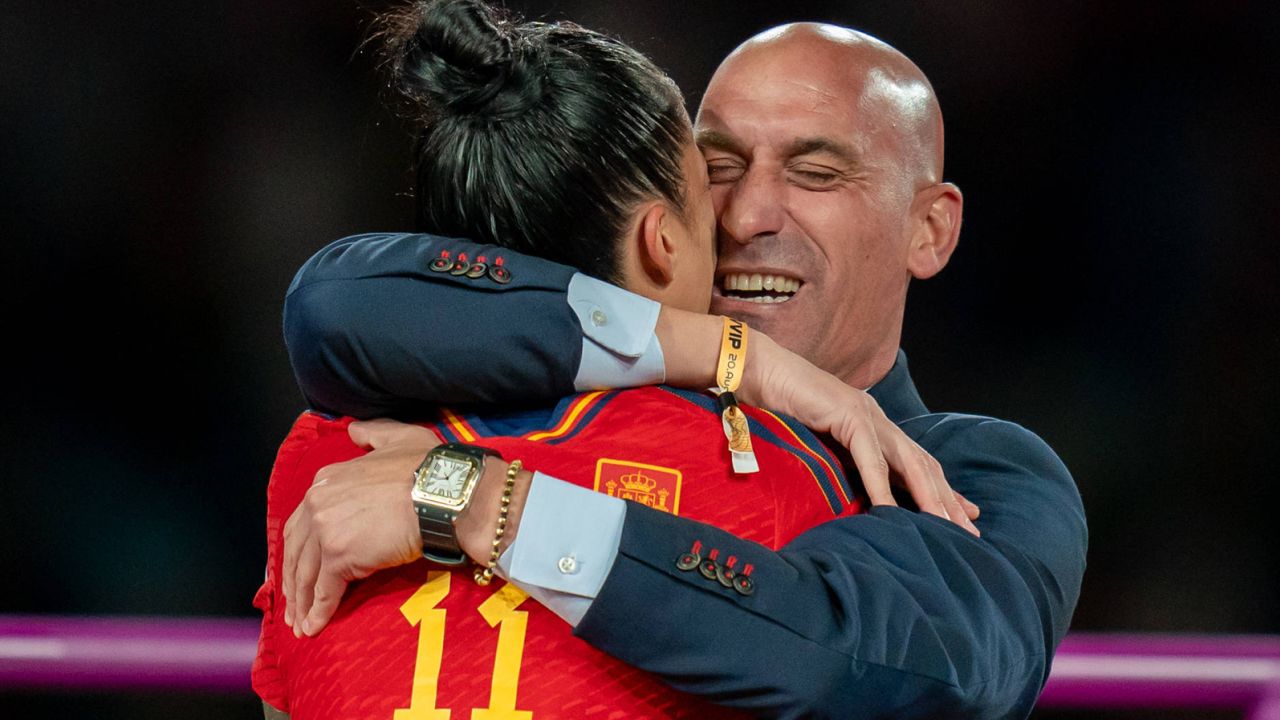 Rubiales embraces Hermoso just before video showed him kissing her after Spain's World Cup victory over England. 