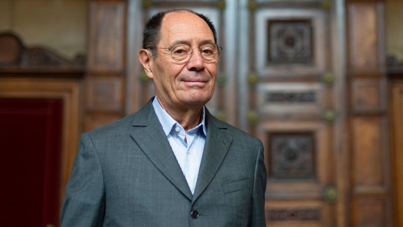 NextImg:Claude Ruiz-Picasso, younger son of Pablo Picasso, dead at 76 | CNN