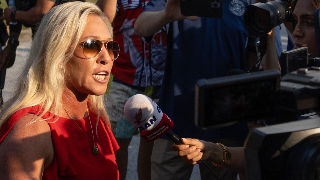 ‘Deplorable’ Exprosecutor slams Taylor Greene’s post