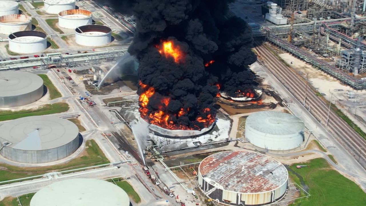 Smoke and flames rise from a refinery storage tank in Garyville, Louisiana.