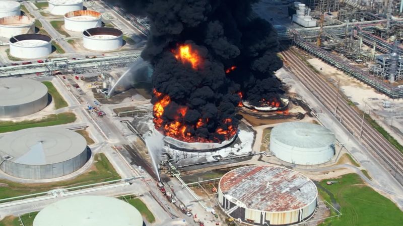Marathon Petroleum refinery fire in Louisiana under control, evacuation order lifted