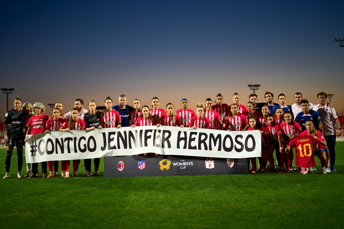 Atletico Madrid players line up for a photograph in support of Jennifer Hermoso in Madrid on Saturday.