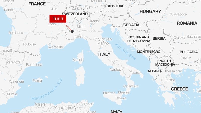 NextImg:Italian banker hailed a hero after catching toddler falling from fifth floor balcony | CNN