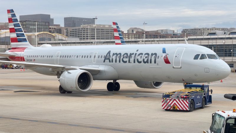 NextImg:DOT issues largest-ever fine to American Airlines for tarmac delays | CNN Business