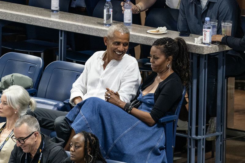 Coco Gauff survives US Open scare as Barack and Michelle Obama watch on in New York CNN