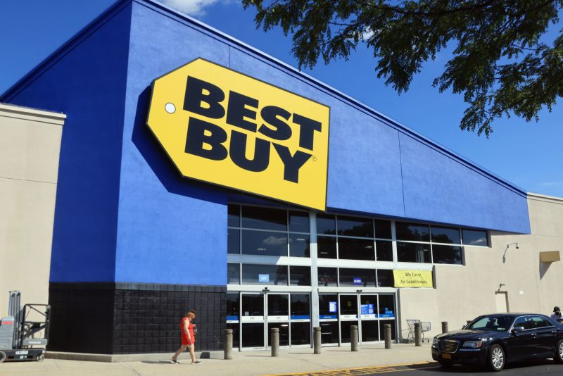 Best Buy To Put Approximately 51K Staffers On Temporary Leave 