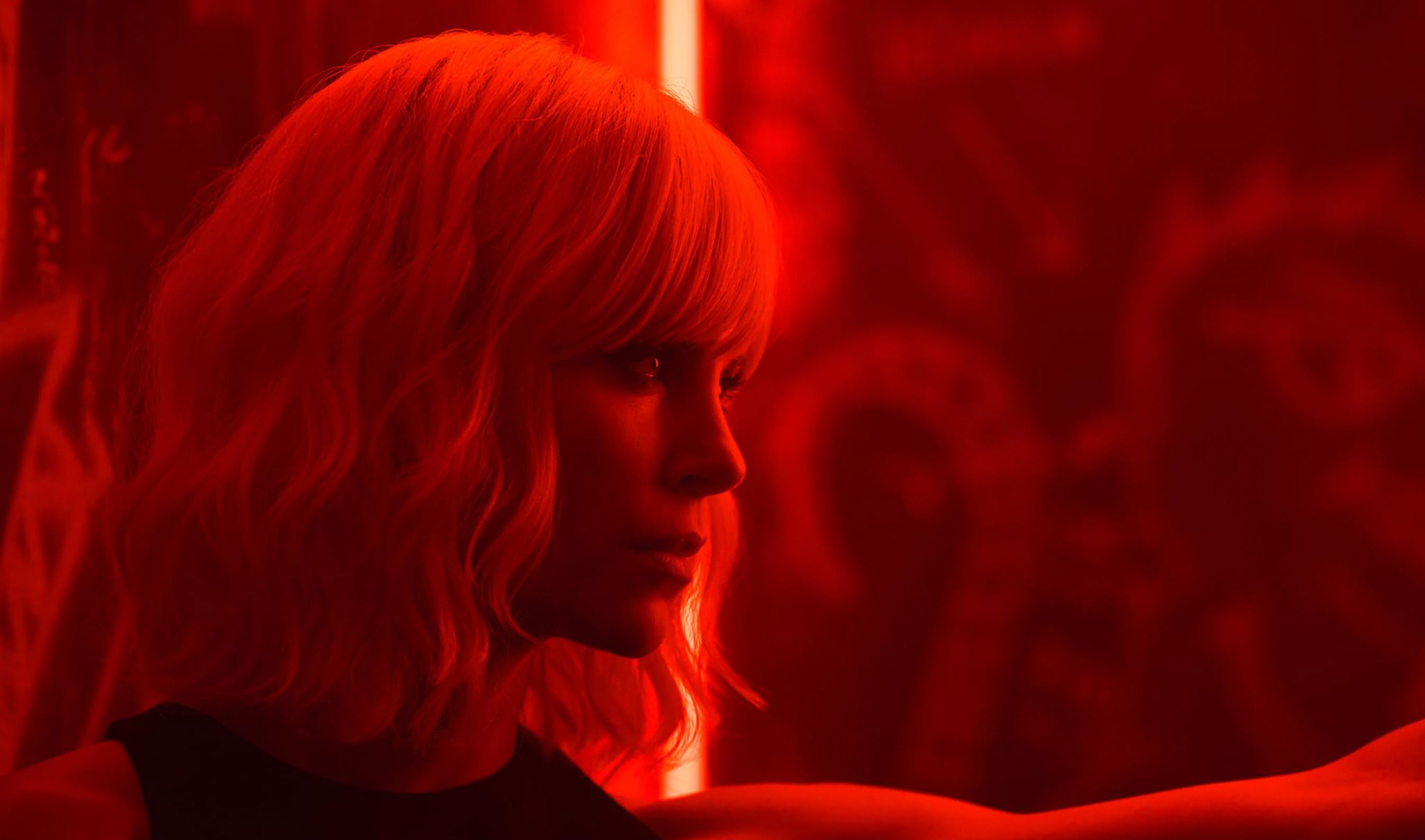 https://media.cnn.com/api/v1/images/stellar/prod/230829183103-12-spy-movies-atomic-blonde.jpg?c=original